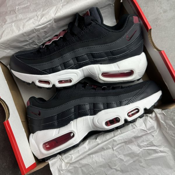 Nike Air Max 95 - Black Team Red - Image 2