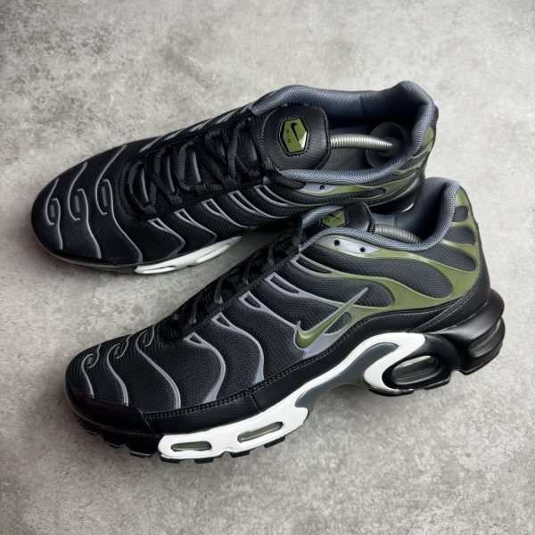 Nike Air Max Plus TN - Black Legion Green - Image 3