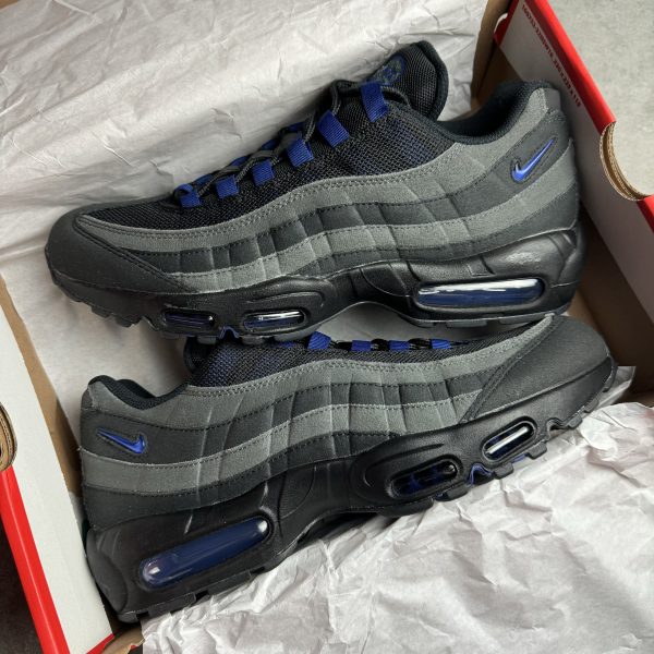 Nike Air Max 95 - Jewel Black Deep Royal Blue - Image 2