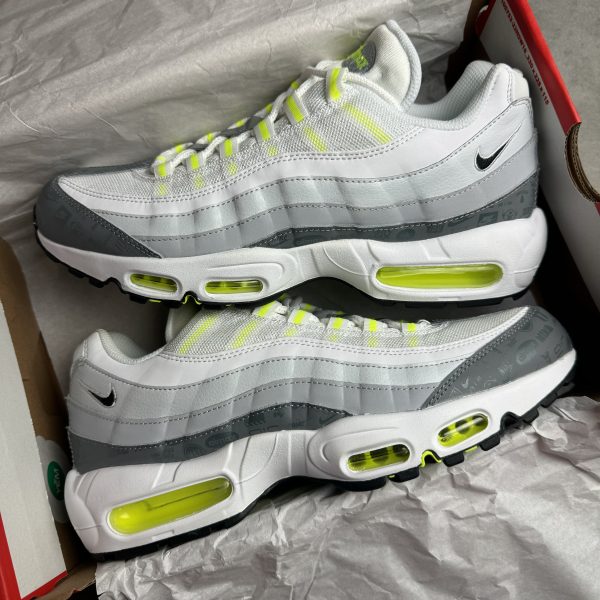 Nike Air Max 95 Nike Logos Pack - White Neon - Image 2