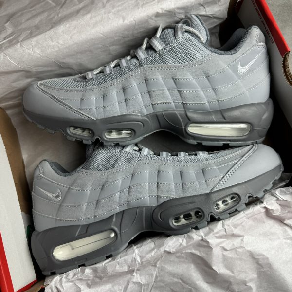 Nike Air Max 95 -Wolf Grey - Image 2