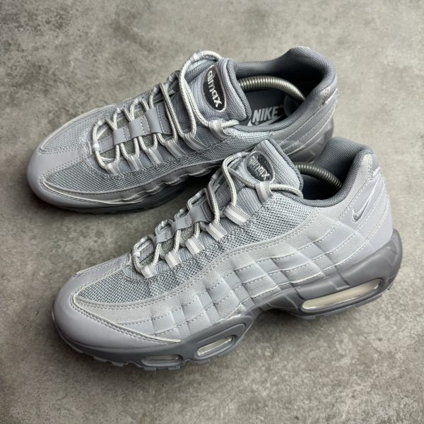 Nike Air Max 95 -Wolf Grey - Image 3