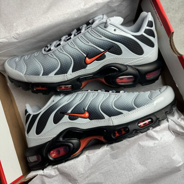 Nike Air Max Plus TN - Wolf Grey Picante Red - Image 2