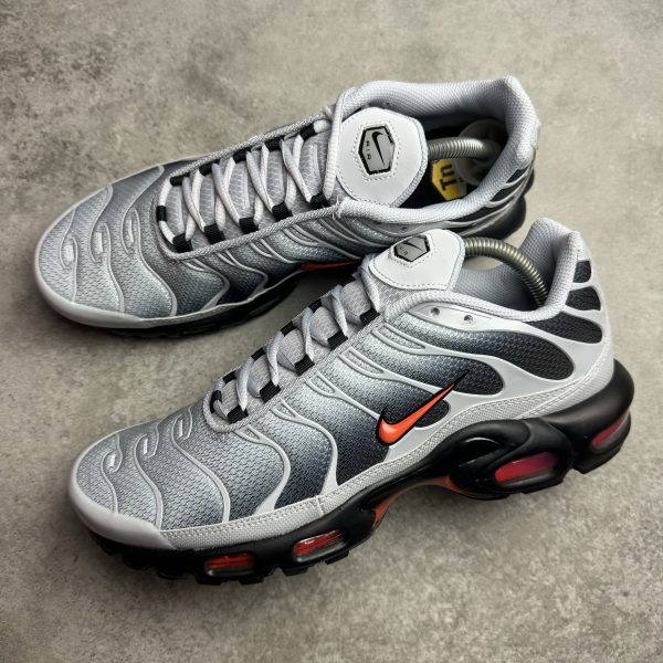 Nike Air Max Plus TN - Wolf Grey Picante Red - Image 3