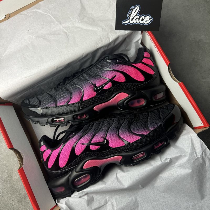 Nike Air Max Plus TN - Black Hyper Pink