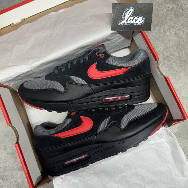 Nike Air Max 1 Essential - Black University Red Iron Grey