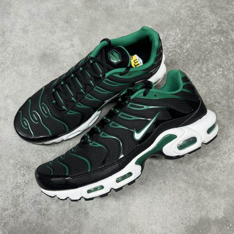 Nike Air Max Plus TN - Black Malachite Green